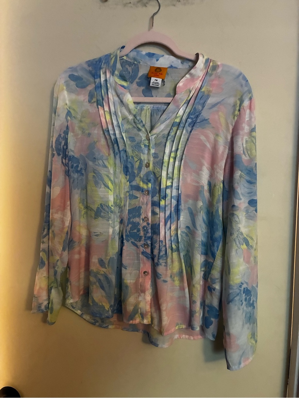 Ruby Rd Petite Women’s Button Front Pastel Floral Pleated Top